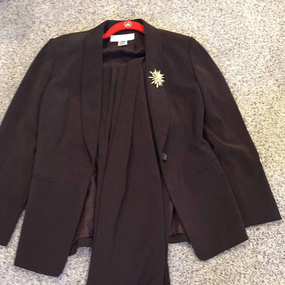 Suit
